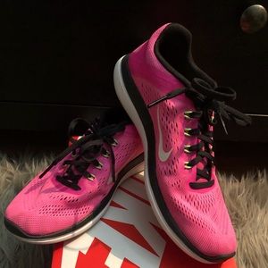 Women’s Nike Shoes
